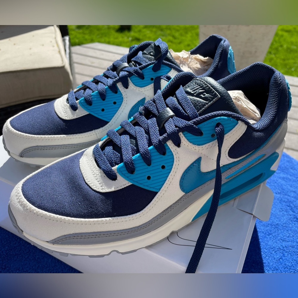 BNIB Custom Nike Air Max 90 size 9.5 men’s US. Canvas toe and collar. Blue, grey